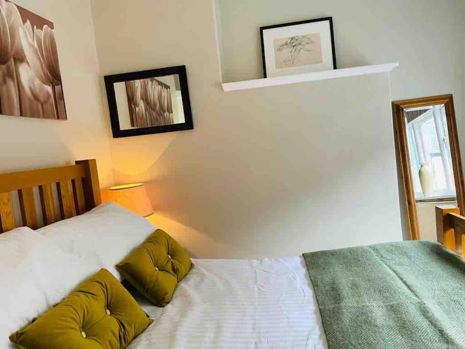 Rockferry 3 Bed Central Apartment + Parking Permit Дартмаут Экстерьер фото